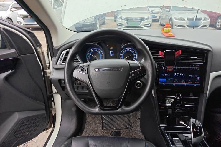 Used Venucia D60EV 2022 Standard Range Smart Drive Version