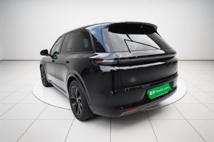 Used Li Auto L8 2023 Pro Model Exterior 3