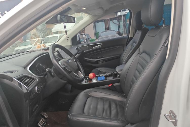 Used Ford Edge 2020 EcoBoost 245 Two-Wheel Drive Titanium 7-Seater
