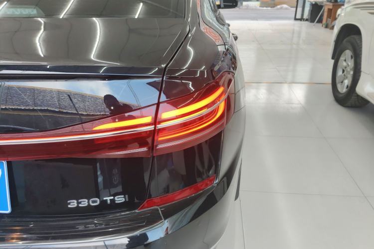 Used Volkswagen Passat 2025 Outstanding Model 330TSI Elite Edition