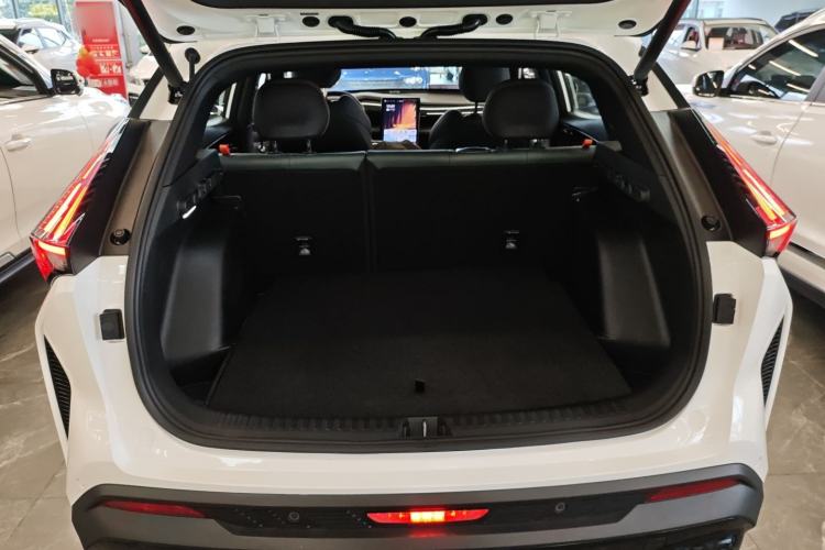 Used Geely Auto Emgrand X7 Sport 2024 1.5TD Smart Connect+