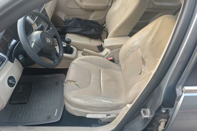 Used Volkswagen Bora 2012 1.6L Manual Fashion Edition