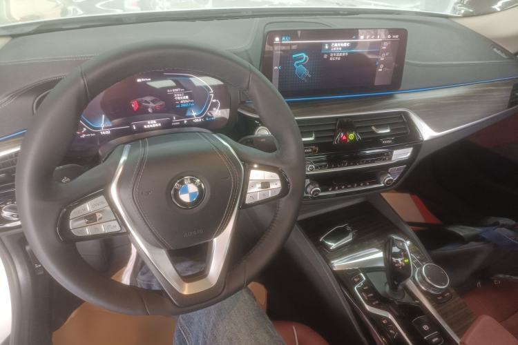 Used BMW 5 Series New Energy 2021 Updated 535Le Luxury Package Center Console