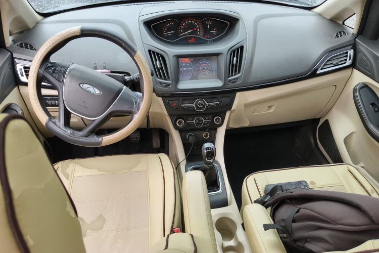 Used Chery Arrizo M7 2015 1.8L Manual WideJoy Edition 232 Seats Center Console