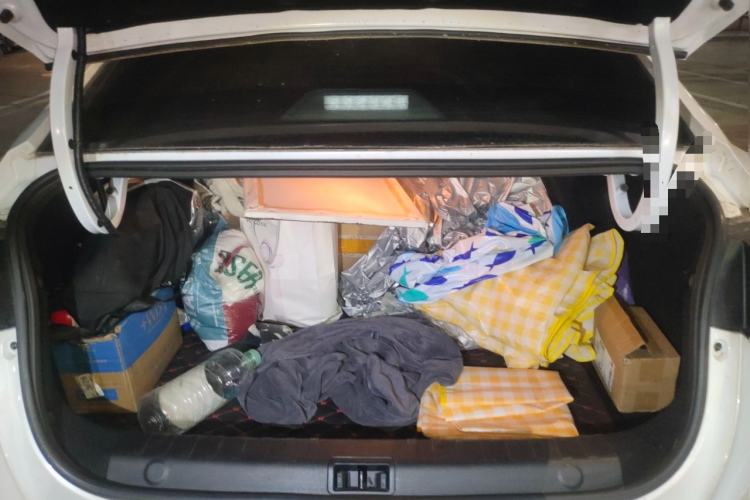 Used Dongfeng Aeolus Yixuan 2023 Mach Edition 1.5L Automatic Chasing Shadow Version
