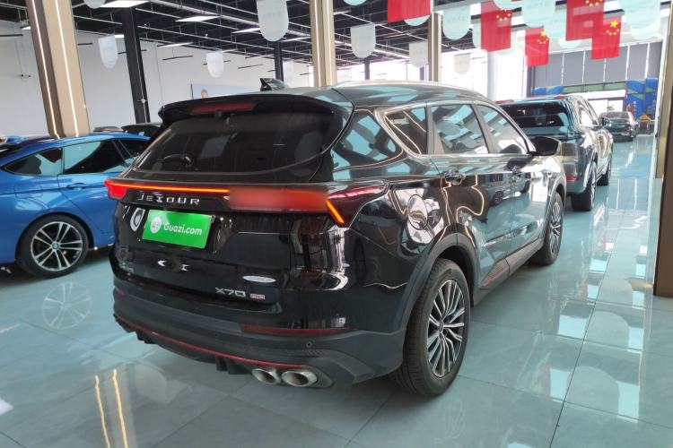 Used JETOUR X70 PRO 2023 1.5T DCT Comfort Edition 7-Seater
