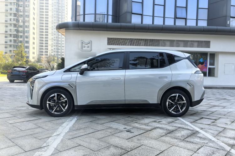 Used AION Y 2024 Younger Star Edition