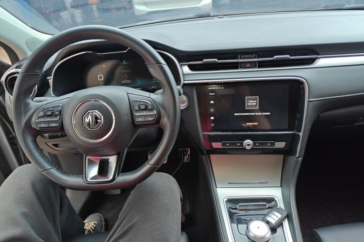 Used MG 6 New Energy 2018 45T E-DRIVE Intelligent Hybrid Premium Internet Edition Center Console