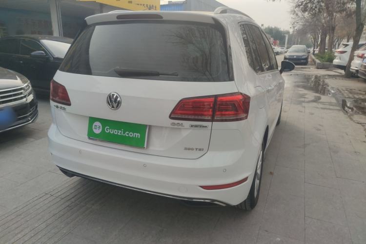 Used Volkswagen Golf Sportsvan 2020 280TSI Automatic Curious Model Rear Right 45 Deg