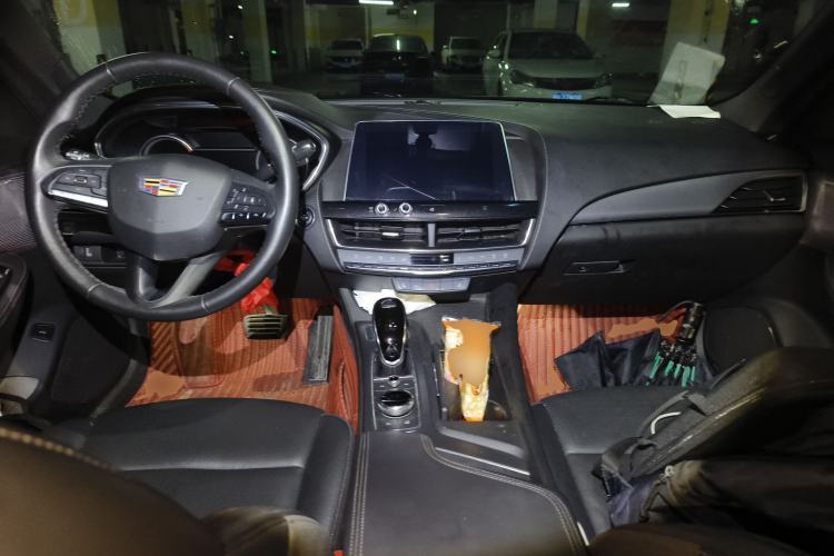 Used Cadillac CT5 2020 Revised Version 28T Luxury Edition Center Console