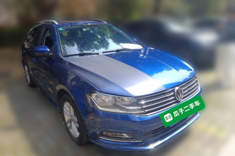 Used Volkswagen Gran Lavida 2015 1.6L Automatic Comfort Edition
