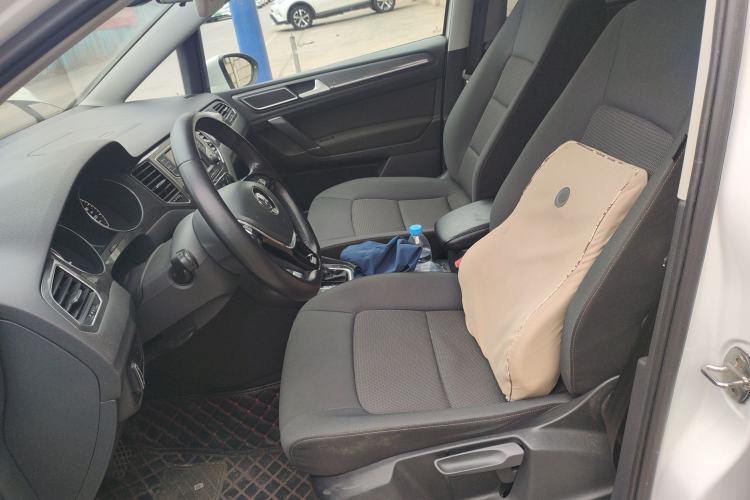 Used Volkswagen Golf Sportsvan 2018 230TSI Automatic Trend Edition Left Front Seat