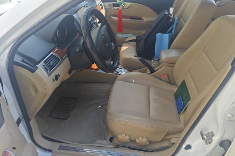 Used Buick Excelle 2011 1.6 LE-AT Left Front Seat