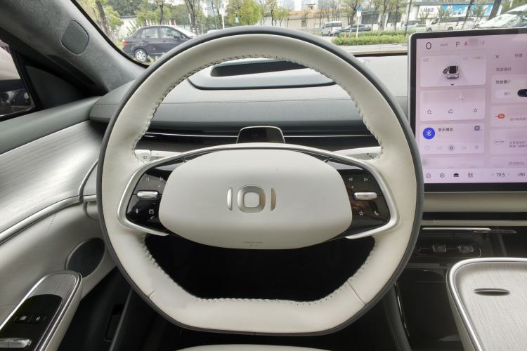 Used CHANGAN NEVO A07 2024 All-Electric "True Fragrance" Edition 710 Flagship Model Steering Wheel