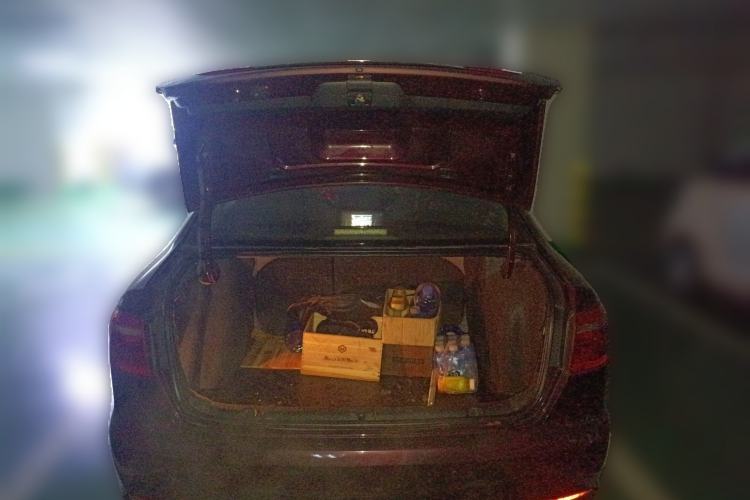 Used Volkswagen Lavida 2013 Revised Version 1.4 TSI DSG Comfort Edition Trunk