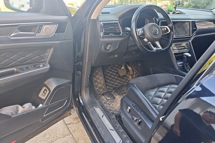 Used Volkswagen Teramont X 2019 330TSI Two-Wheel-Drive Prestige Luxury Edition
