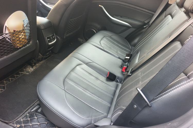 Used BYD Song New Energy 2019 Song DM 1.5TID Smart Connect Sharp Edition Left Rear Seat