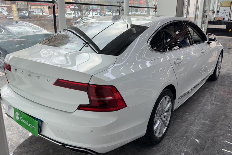 Used Volvo S90 2020 T5 Zhiyi Luxury Edition
