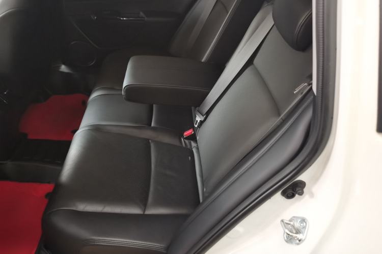 Used Honda Jade 2017 210 TURBO CVT Luxury Edition 5 Seats Interior 4