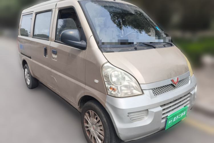 Used Wuling Rongguang 2014 1.2L S Base Model
