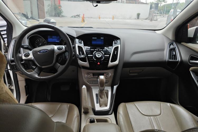 Used Ford Focus 2012 Sedan 2.0L Automatic Flagship Model