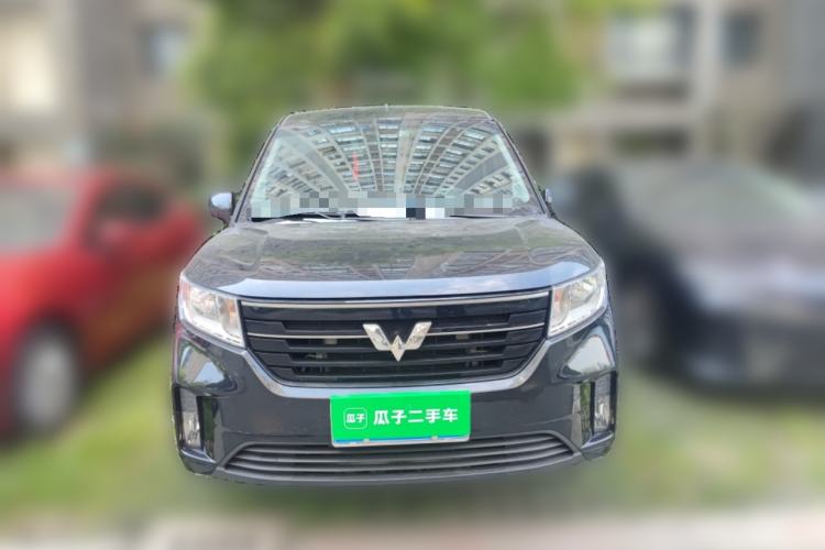 Used Wuling Hongguang PLUS 2020 1.5L Manual Comfort 7-Seater Front