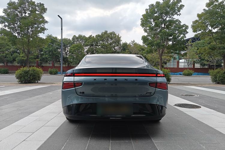 Used XPeng P7 2023 P7i 610 Pengyi Performance Edition Rear