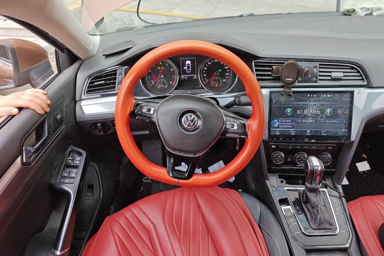 Used Volkswagen Lamando 2017 280TSI DSG Comfort Edition