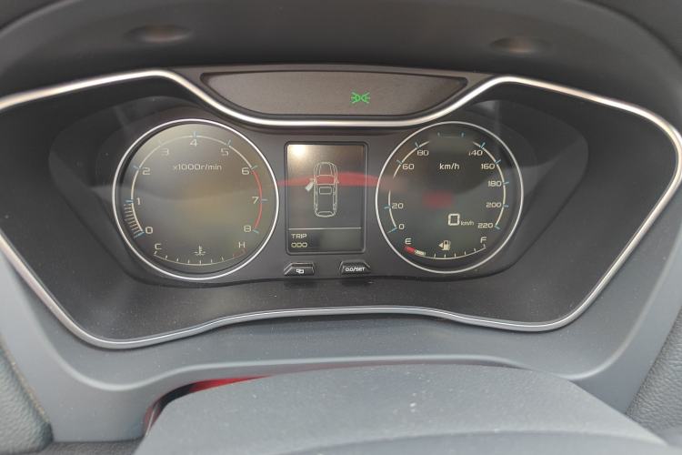 Used Geely Auto Vision X6 2016 1.8L Manual Luxury Model