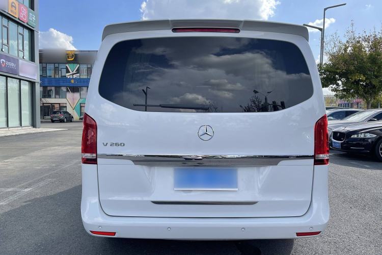 Used Mercedes-Benz V-Class 2016 V 260 Avantgarde Edition