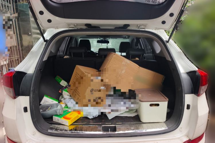 Used Hyundai Tucson 2015 1.6T Dual-Clutch Two-Wheel-Drive Smart Model Trunk