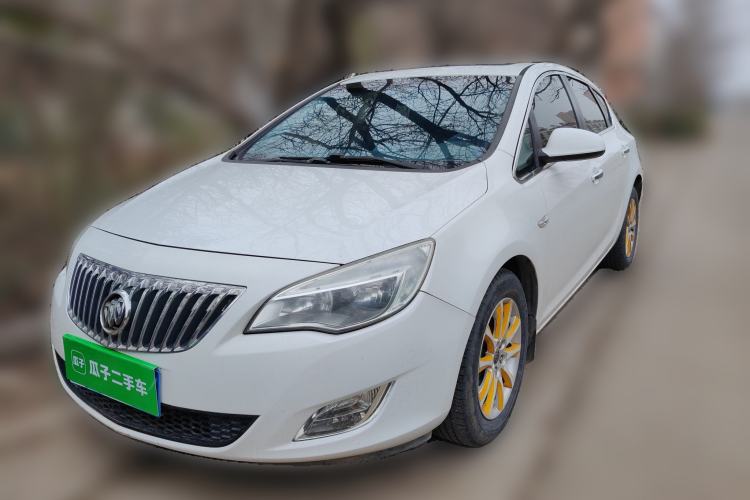 Used Buick GT 2012 XT 1.6L Manual Entry-Level Model