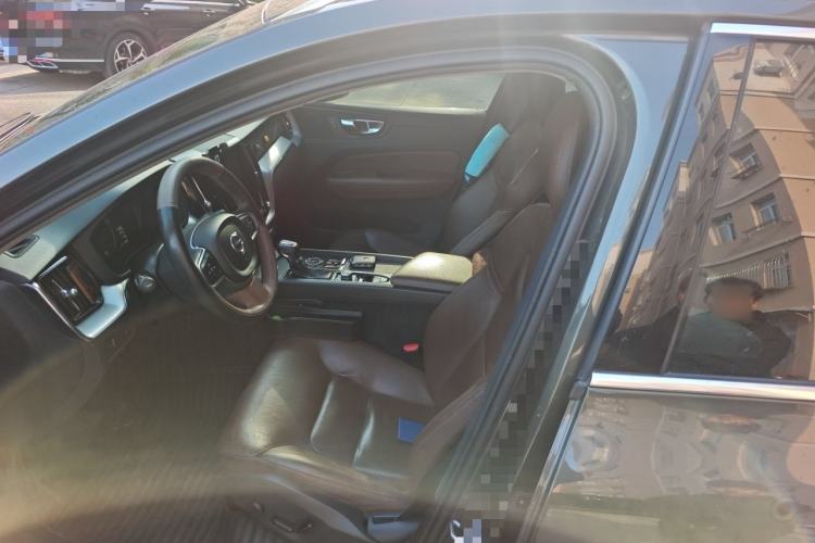 Used Volvo XC60 2018 T5 4x4 Zhiyi Edition
