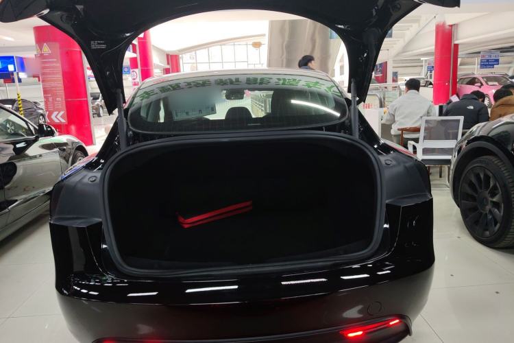 Used Tesla Model 3 2023 Rear-Wheel-Drive Version