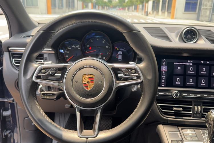 Used Porsche Macan 2021 Macan 2.0T