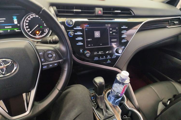 Used Toyota Camry 2018 2.5G Luxury Edition
