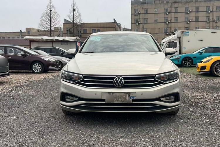 Used Volkswagen Magotan 2020 330TSI DSG Luxury Edition Exterior 8