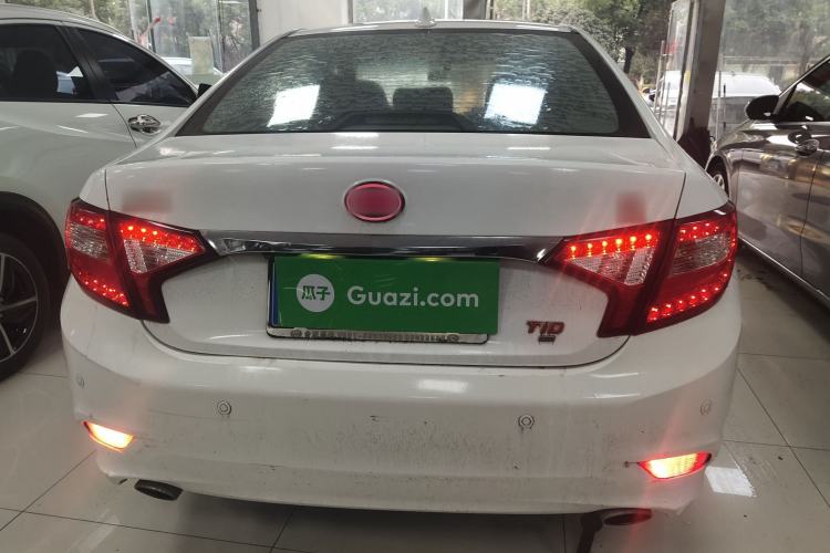 Used BYD G5 2014 1.5TID Automatic Flagship Model