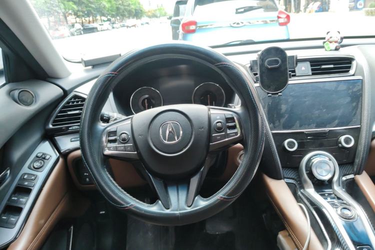 Used Acura CDX 2016 1.5T Two-Wheel Drive Deluxe Edition Steering Wheel