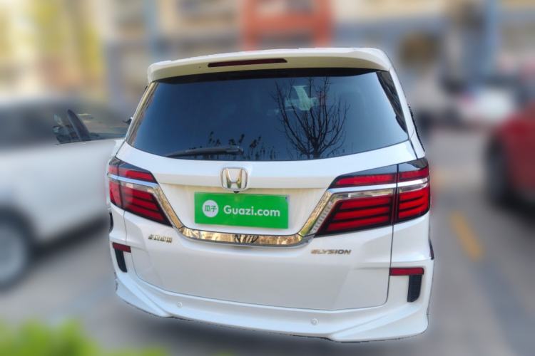 Used Honda Elysion 2016 2.4L Supreme Edition
