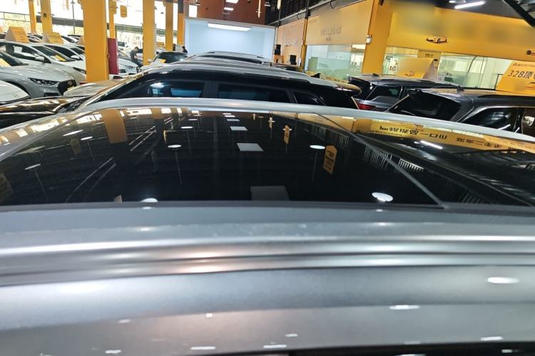 Used Wey VV6 2020 2.0T Two-Wheel Drive Smart Protection+