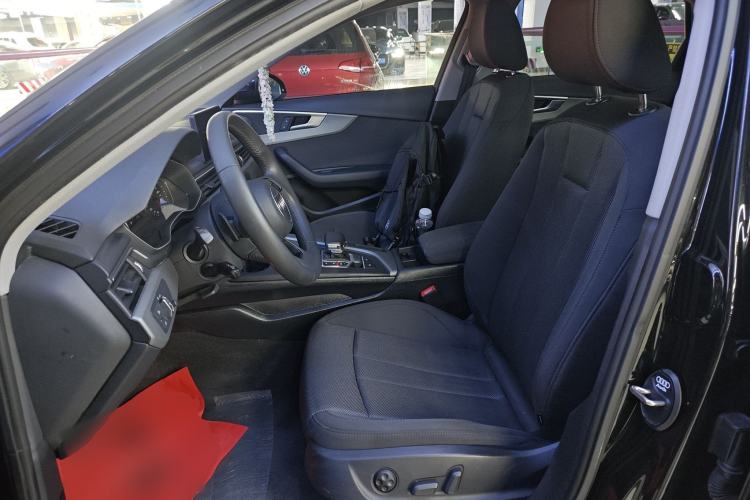 Used Audi A4L 2019 40 TFSI Ambition China VI