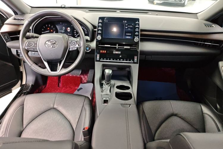Used Toyota Avalon 2019 2.0L Luxury Edition China VI Standard
