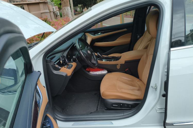 Used Buick LaCrosse 2016 28T Luxury Version
