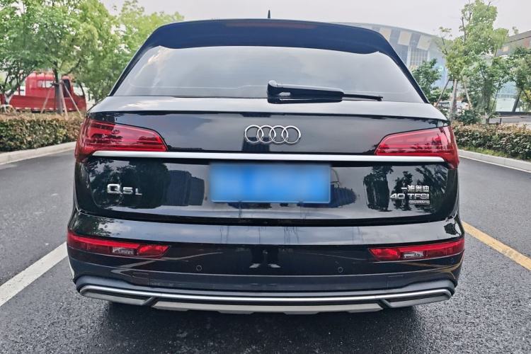 Used Audi Q5L 2022 40T Luxury Elegant Model
