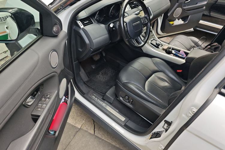 Used Land Rover Range Evoque 2018 240 PS SE Smart Brilliance Edition