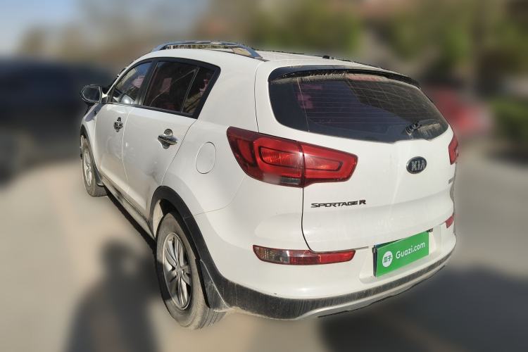 Used Kia Sportage R 2015 2.0L Manual Two-Wheel Drive GL Model
