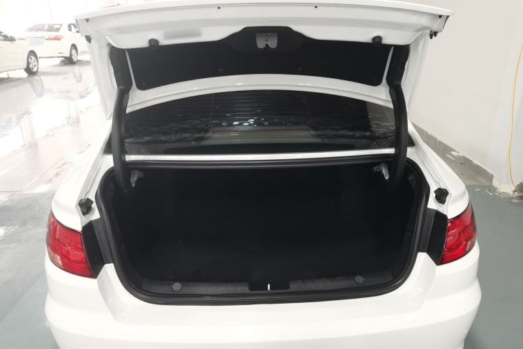 Used Geely Auto Emgrand GL 2019 1.4T CVT Elite Smart Edition Trunk