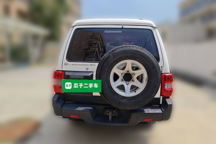 Used Leopaard Q6 2015 2.4L Manual 4x4 Excellence Edition