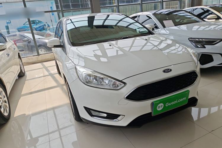 Used Ford Focus 2017 Hatchback 1.6L Automatic Fashion Edition Smart Drive Version
